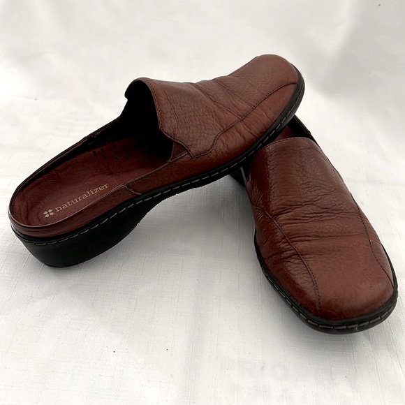 Naturalizer / Leather / Brown Mules - Picture 3 of 11